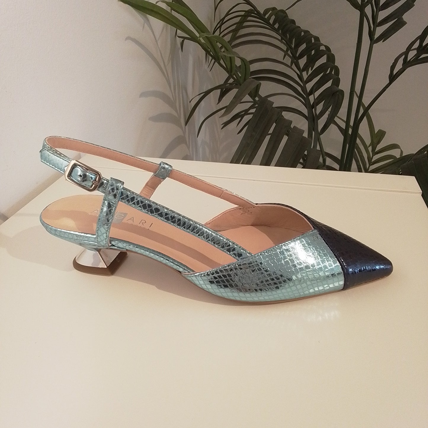 48079-V24 metal/azul ANGARI