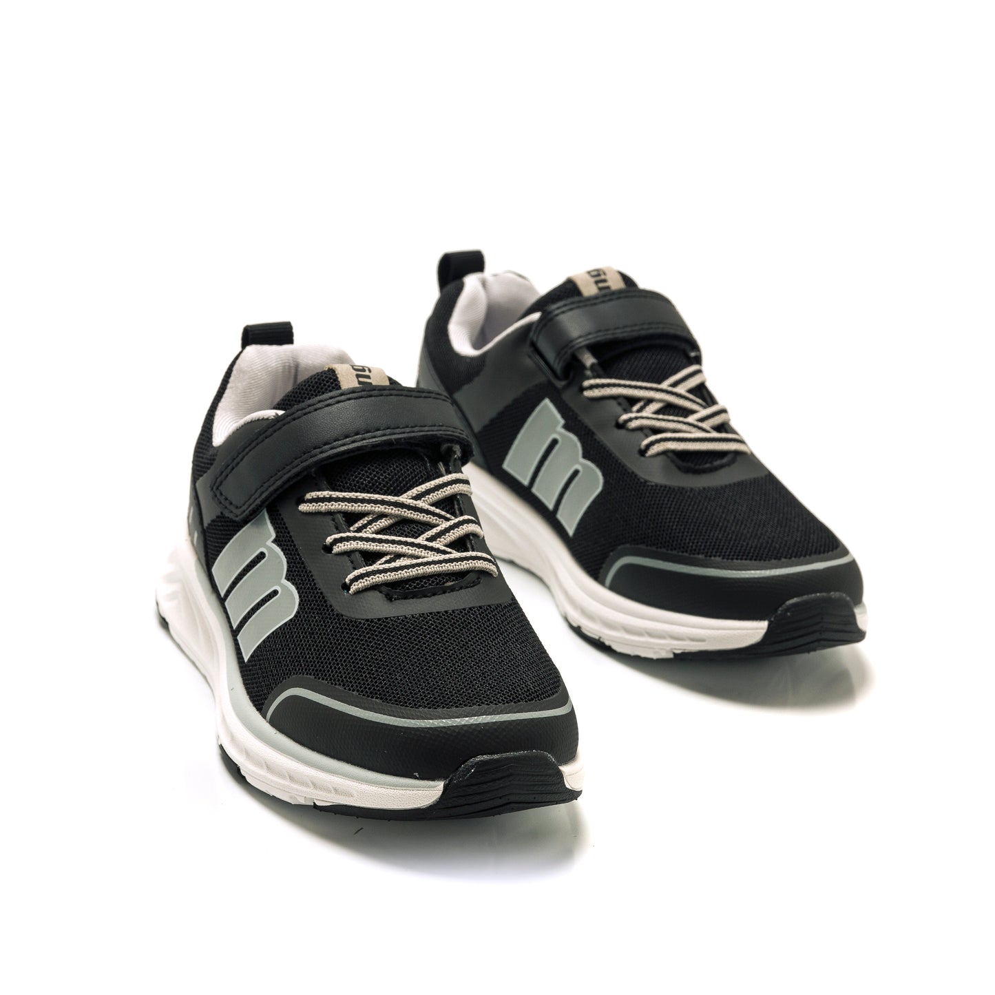48825V- IN24 gris/negro MUSTANG KIDS
