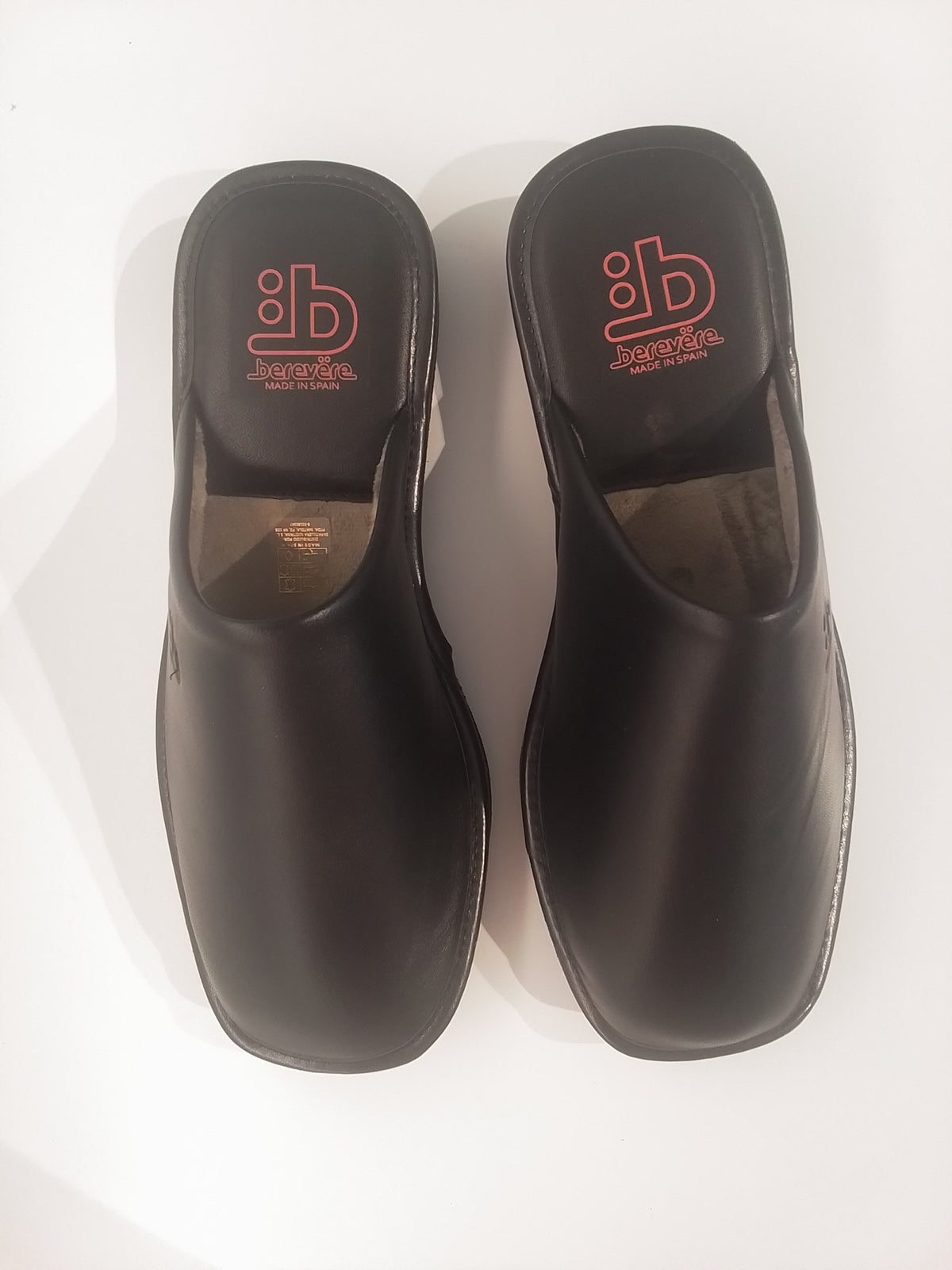 607S NEGRO BEREVËRE
