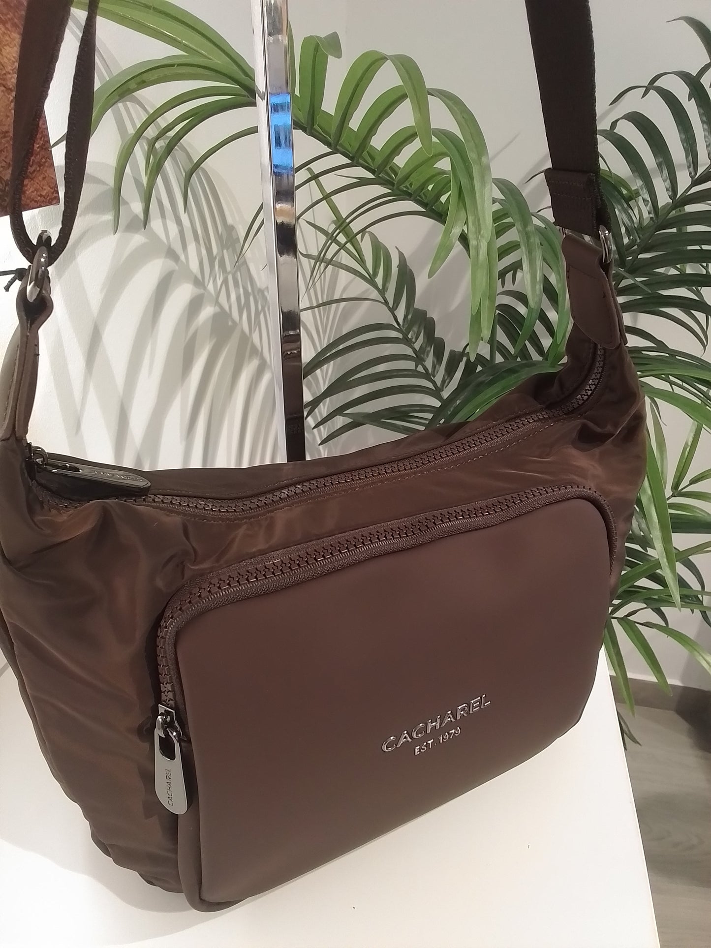 CY262123 MOKA CACHAREL