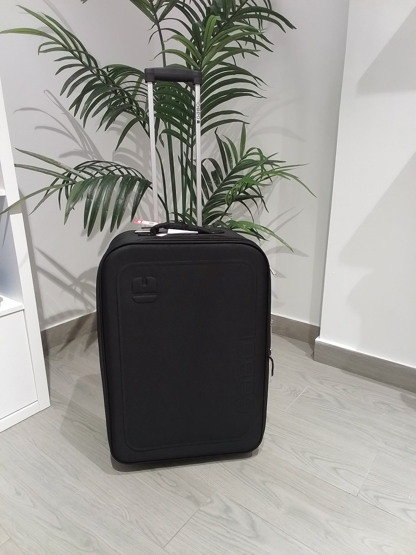 123246-MALETA MEDIANA NEGRA ORBIT GABOL