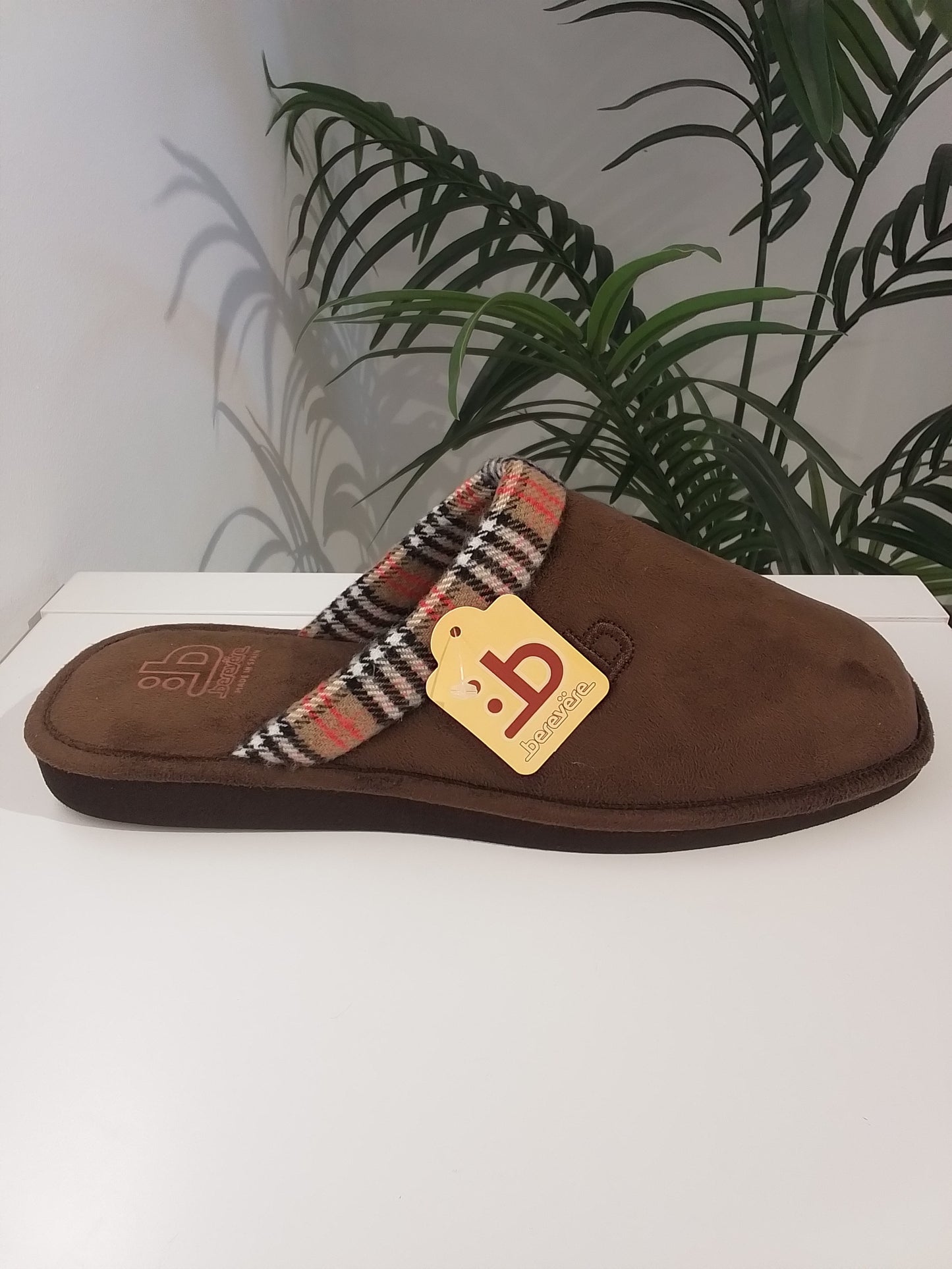 IN307-IN25 MARRON BEREVËRE