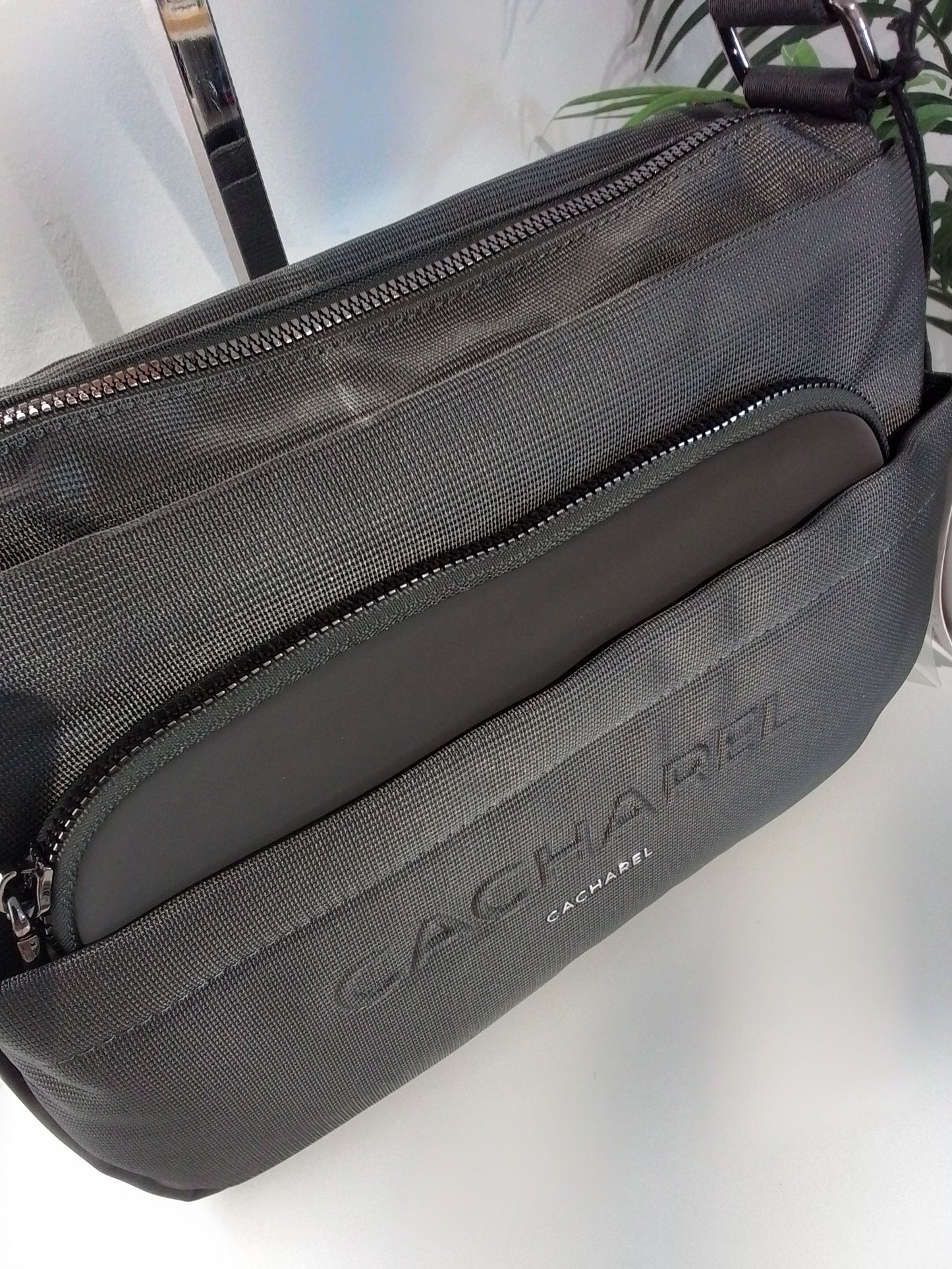 CF252025-IN25 GRIS CACHAREL