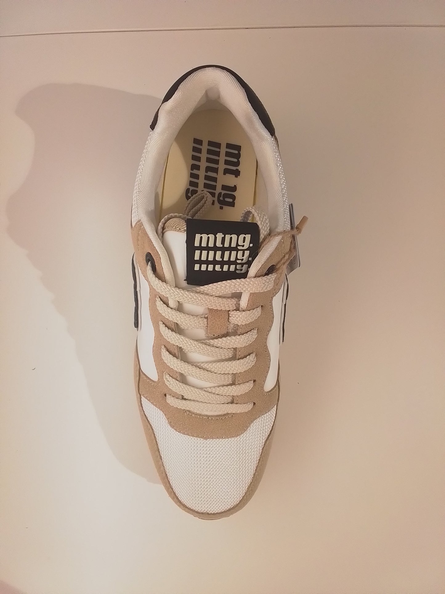 84711-IN25 CRUDO BLANCO MUSTANG