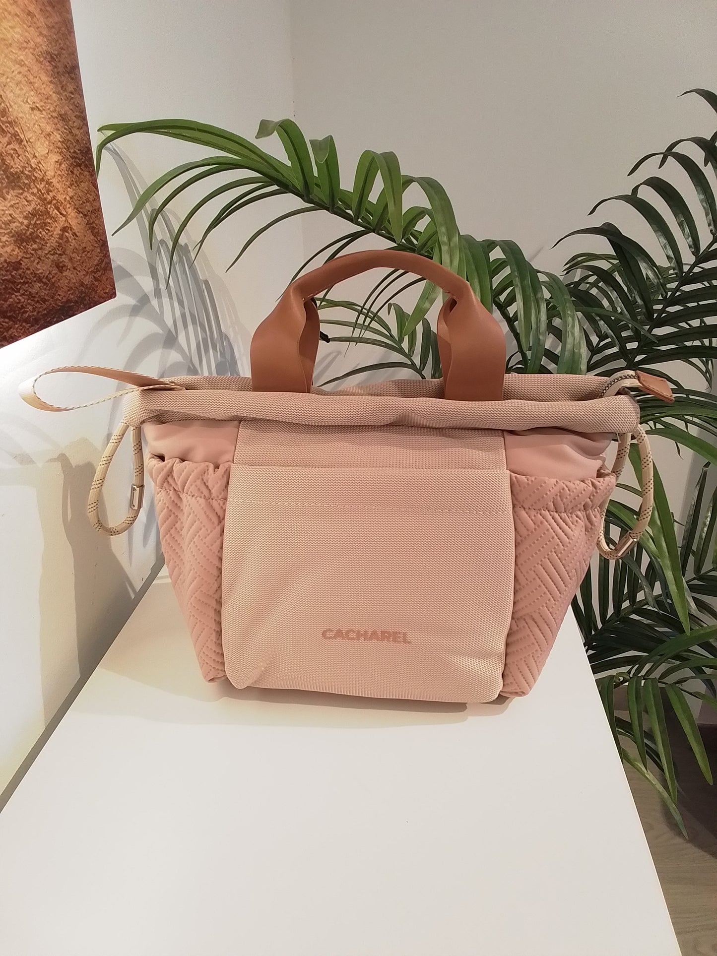 YY261149 BEIGE CACHAREL