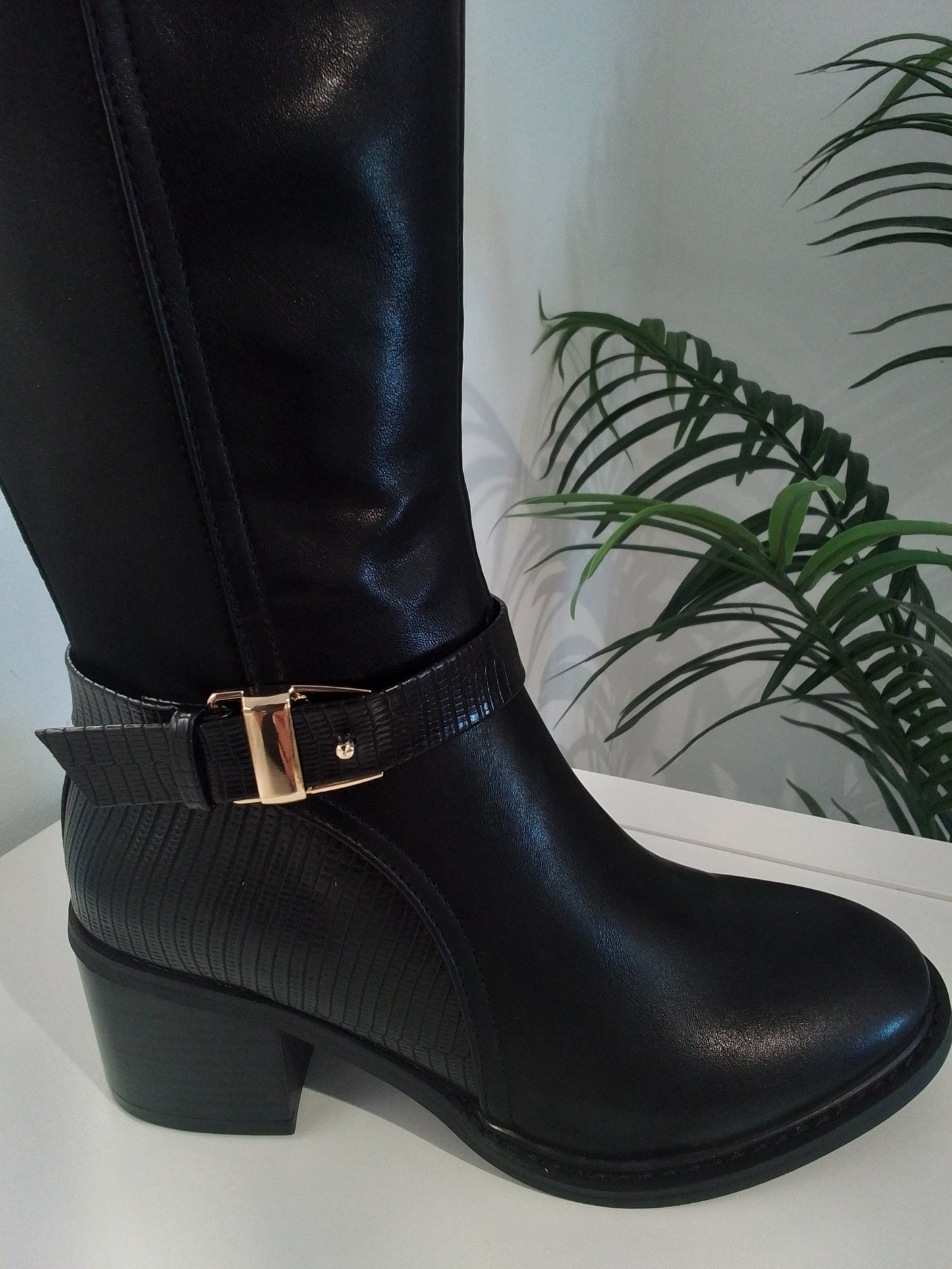 63601-IN25 NEGRO MARIAMARE