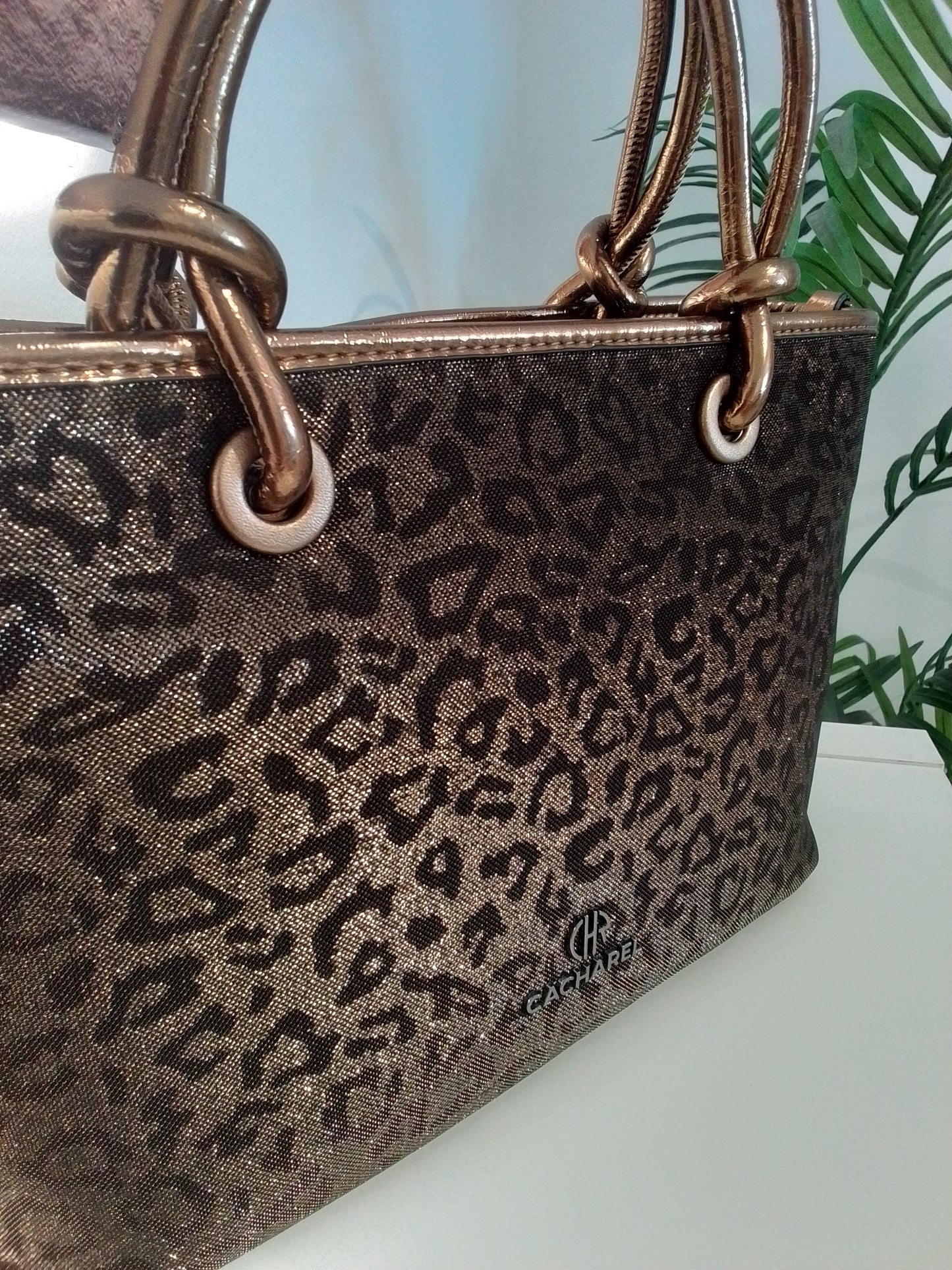 CL252052-IN25 COBRE MARRON CACHAREL