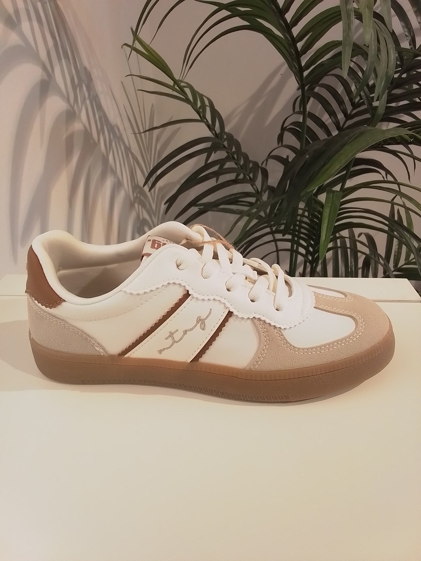 60860-V26 BLANCO MUSTANG