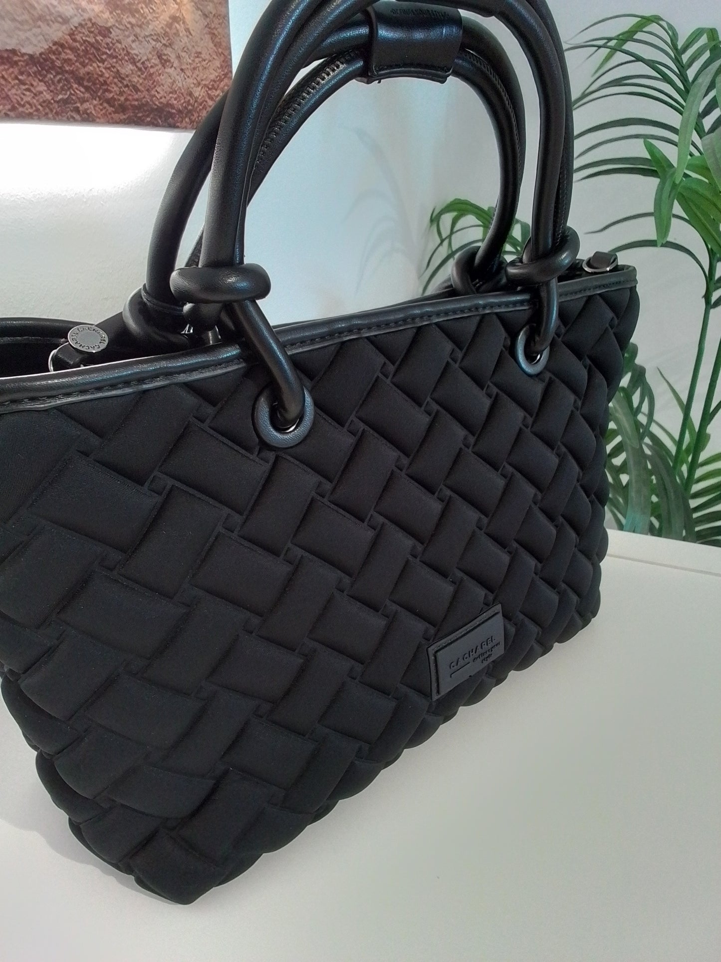 CM252053-IN25 NEGRO CACHAREL