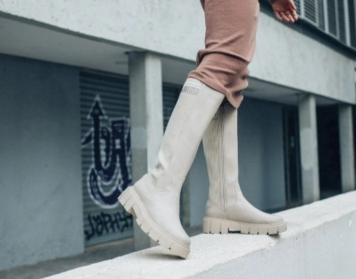 50196 crema MUSTANGq