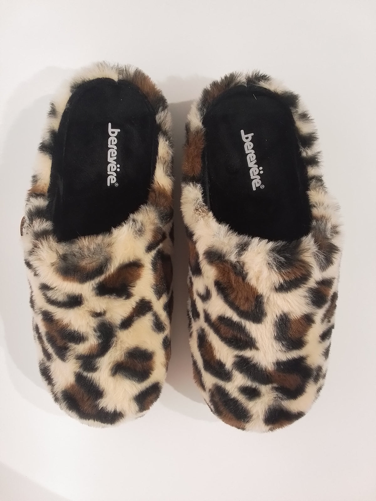 IN5303 LEOPARDO CRUDO BEREVËRE