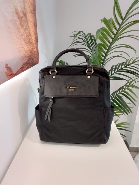 HD252232-IN25 MOCHILA NEGRO CACHAREL