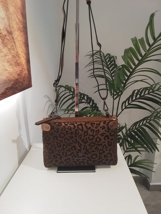 CL252051-IN25 COBRE CACHAREL