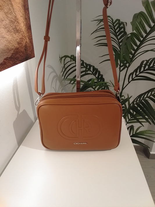 LD252315-IN25 CUERO CACHAREL