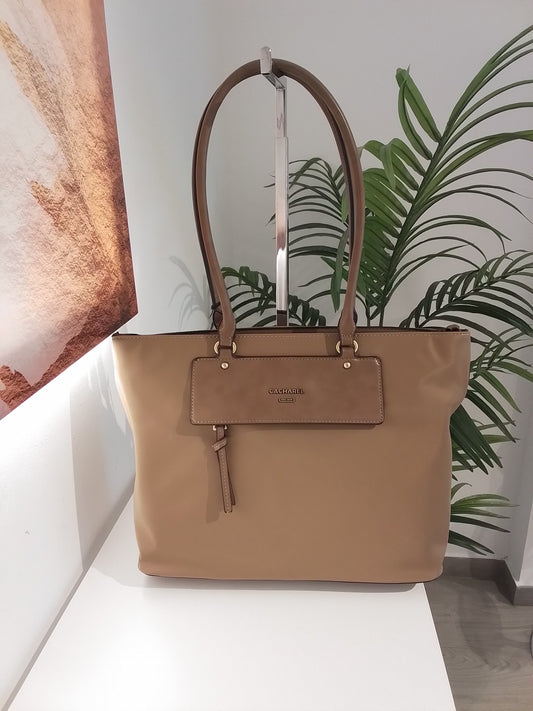 HD252234-IN25 TIERRA CACHAREL