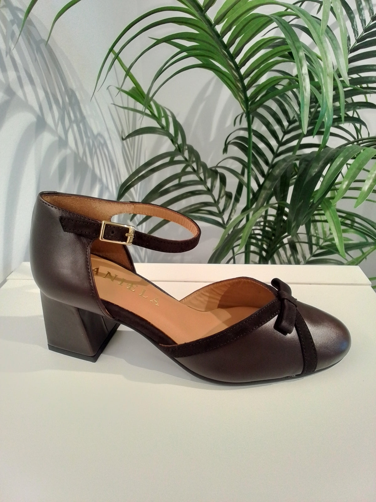 26564 MOKA DANIELA