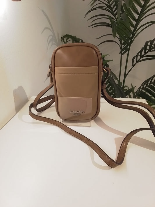 HD252236-IN25 TIERRA CACHAREL