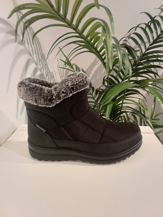 L4671 NEGRO TREINTAS