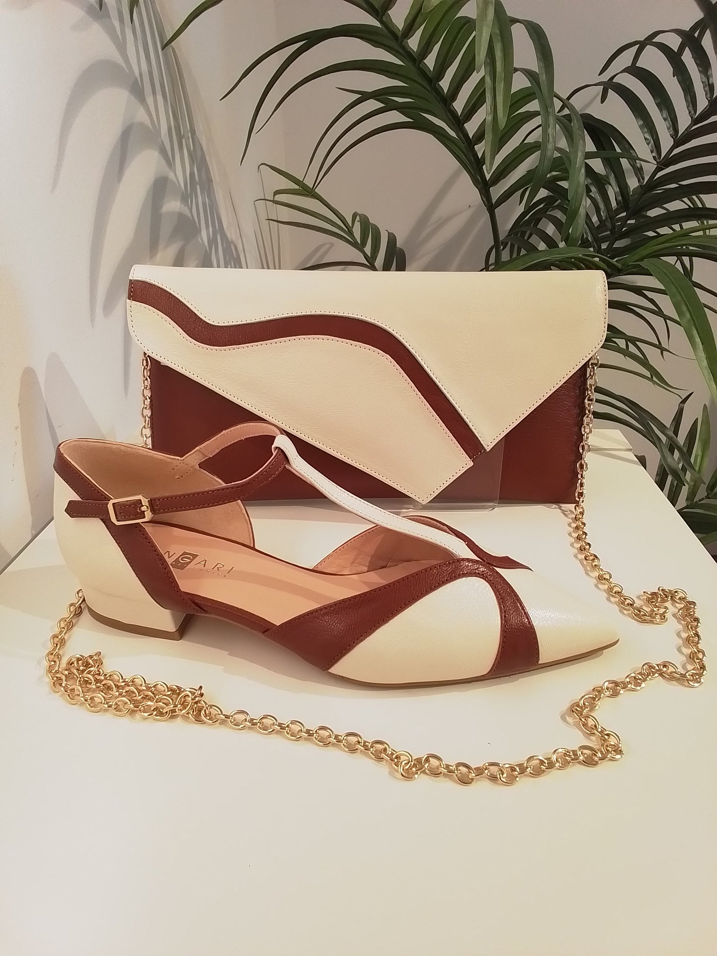 52171 CUERO CREMA ANGARI