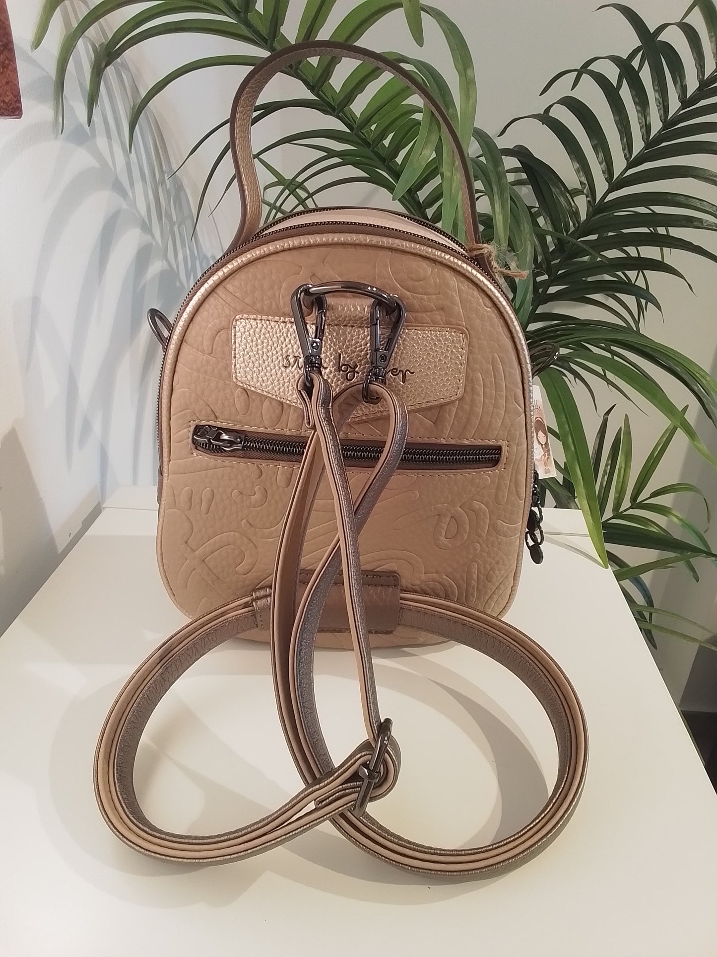 42745 MOCHILA BANDOLERA  COLORES ANEKKE