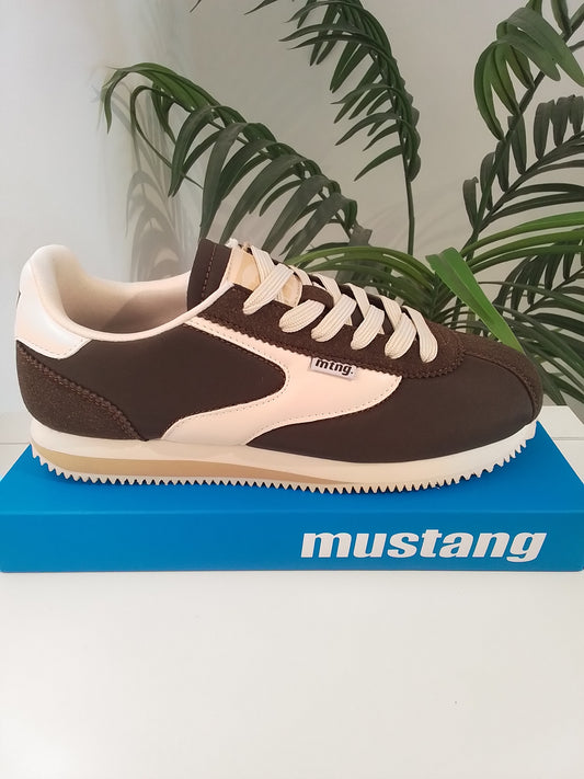 60884-IN25 MARRON MUSTANG