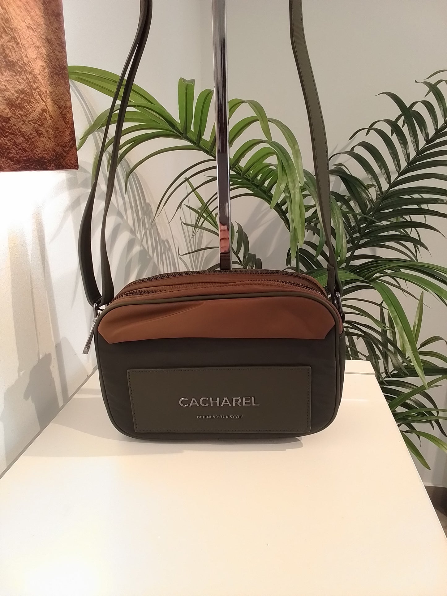 CU262104 VERDE CACHAREL