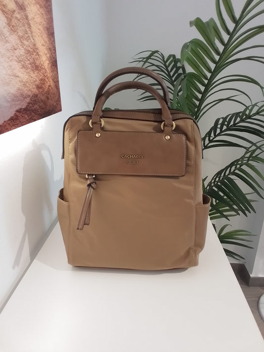 HD252232-IN25 MOCHILA TIERRA CACHAREL