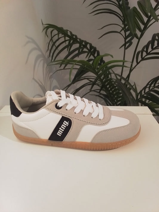 60902-IN25 BLANCO Y NEGRO MUSTANG