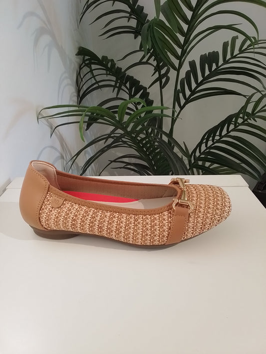 L4362-V25 CUERO TREINTAS