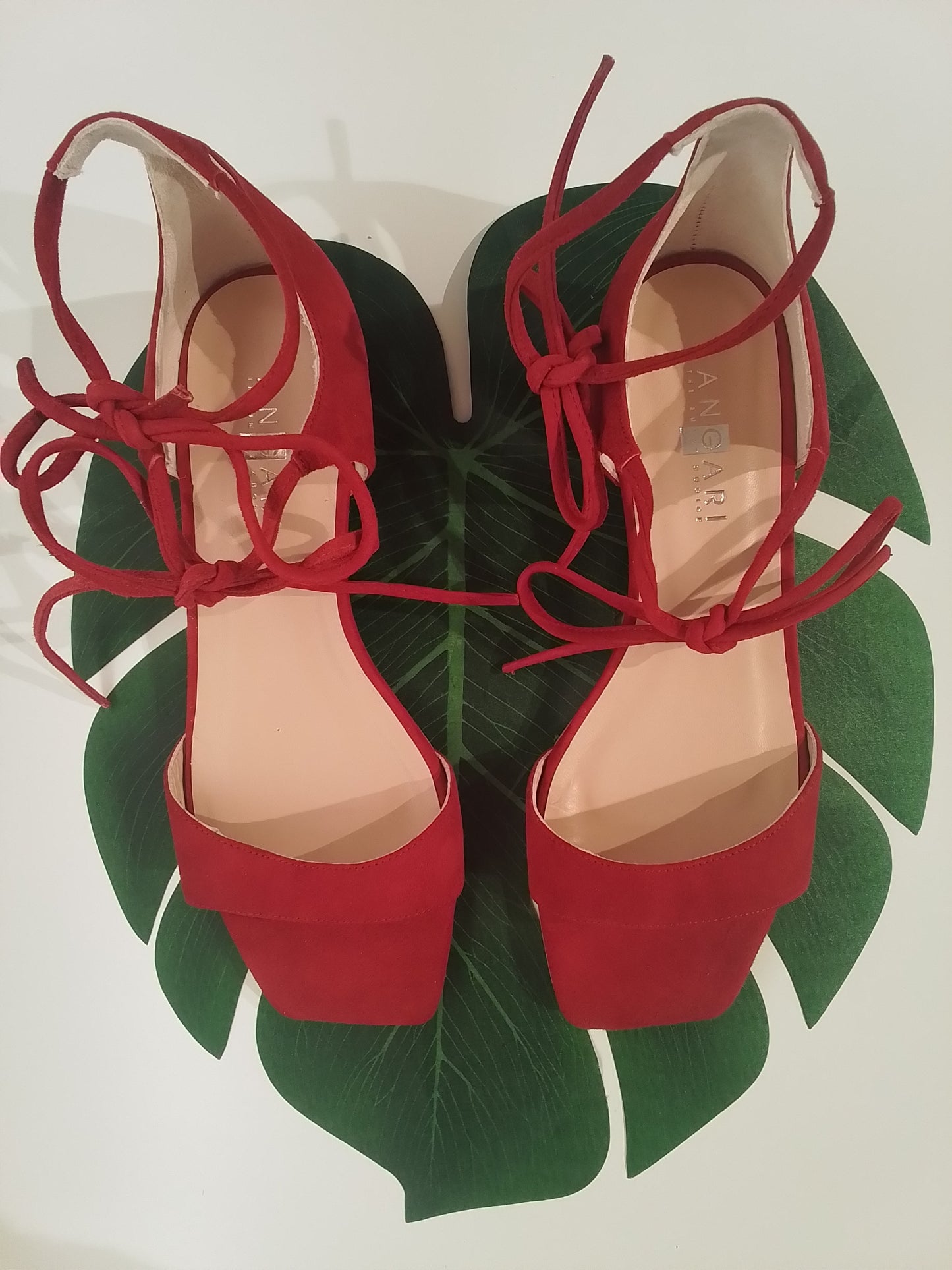 52182 ROJO ANGARI