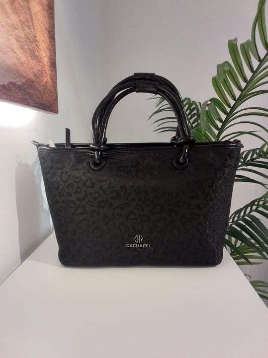 CL252053-IN25 NEGRO CACHAREL