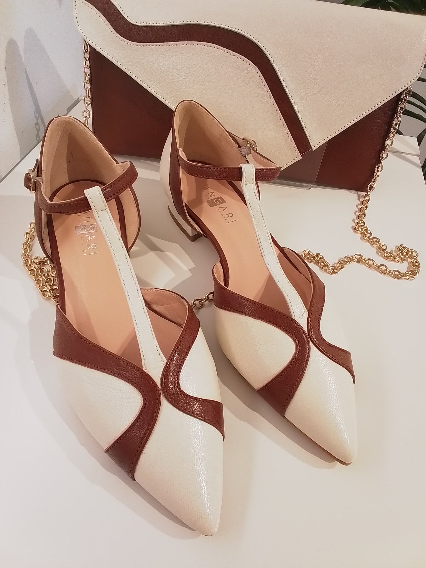 52171 CUERO CREMA ANGARI