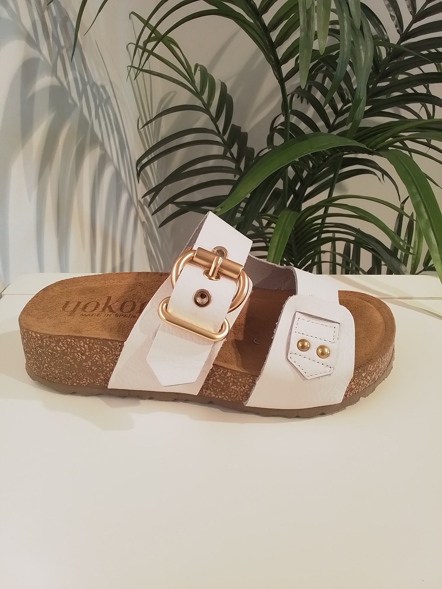 WIWI252 BLANCO YOKONO
