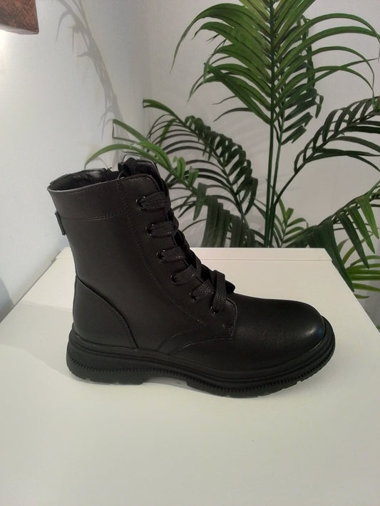 49010-IN25 NEGRO MUSTANG KIDS