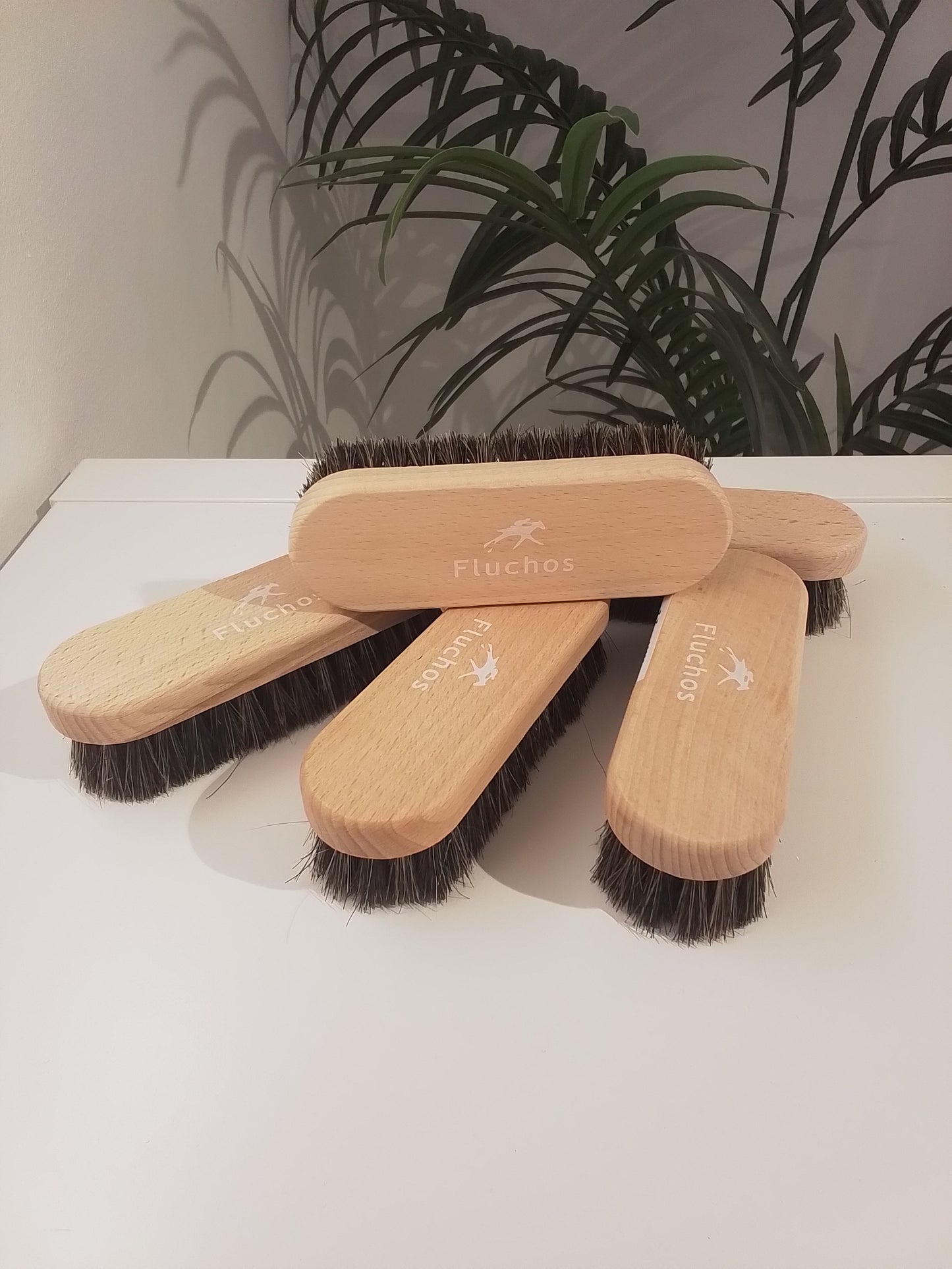 AC003 CEPILLO PIEL FLUCHOS